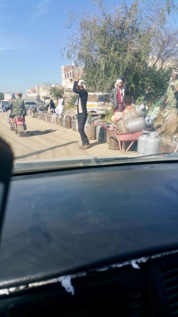 These pictures were take from the car on the way to work. They show an endless queue of gas cylinders in the middle of a road in the Yemeni capital Sana'a. 1liter gasoline costs 2 US$. Photos: Abdo Ramadan 